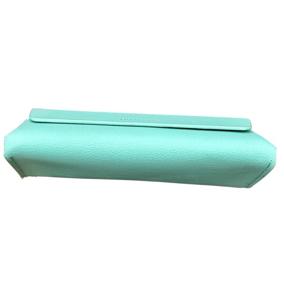 Tiffany & Co. Eyeglass / Sunglass Case | Classic Blue Leather - Picture 5 of 10